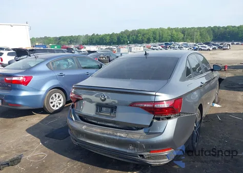 2023 Volkswagen Jetta 1.5T Sport z USA, uszkodzony, nr VIN 3VWBM7BU4PM025350